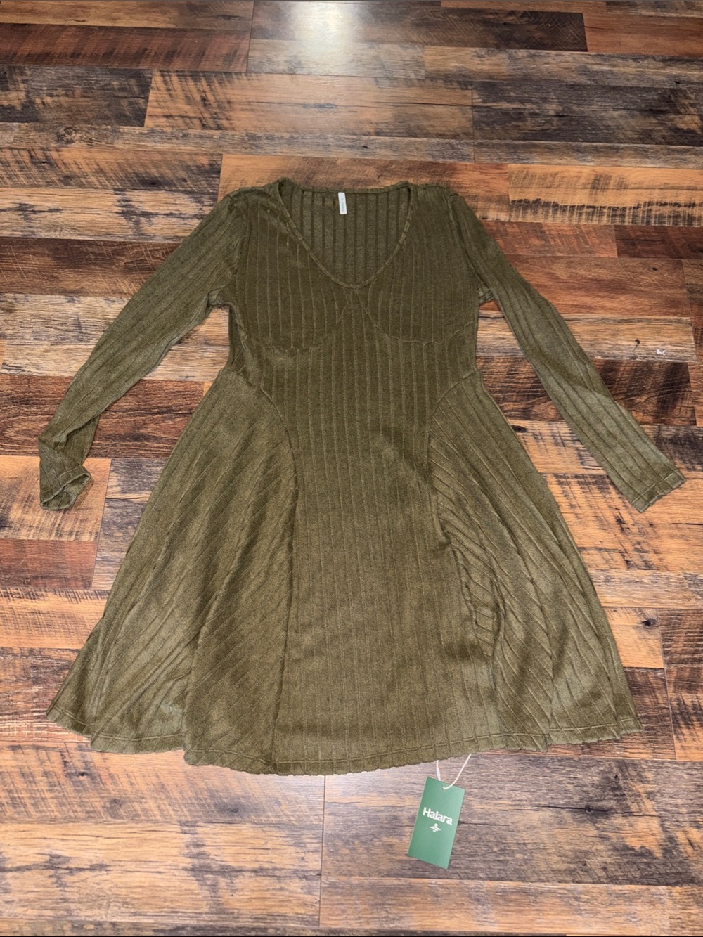 HALARA Olive Ribbed V-Neck Fit & Flare Dress